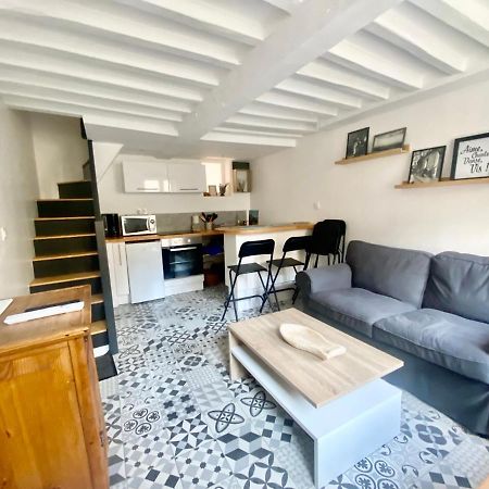 Charmante Maison Au Coeur De Villerville Εξωτερικό φωτογραφία